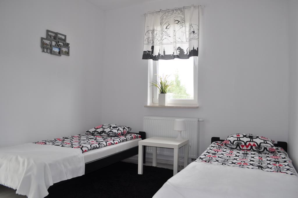 Apartament Scorpion Modlin Czosnów Exterior foto